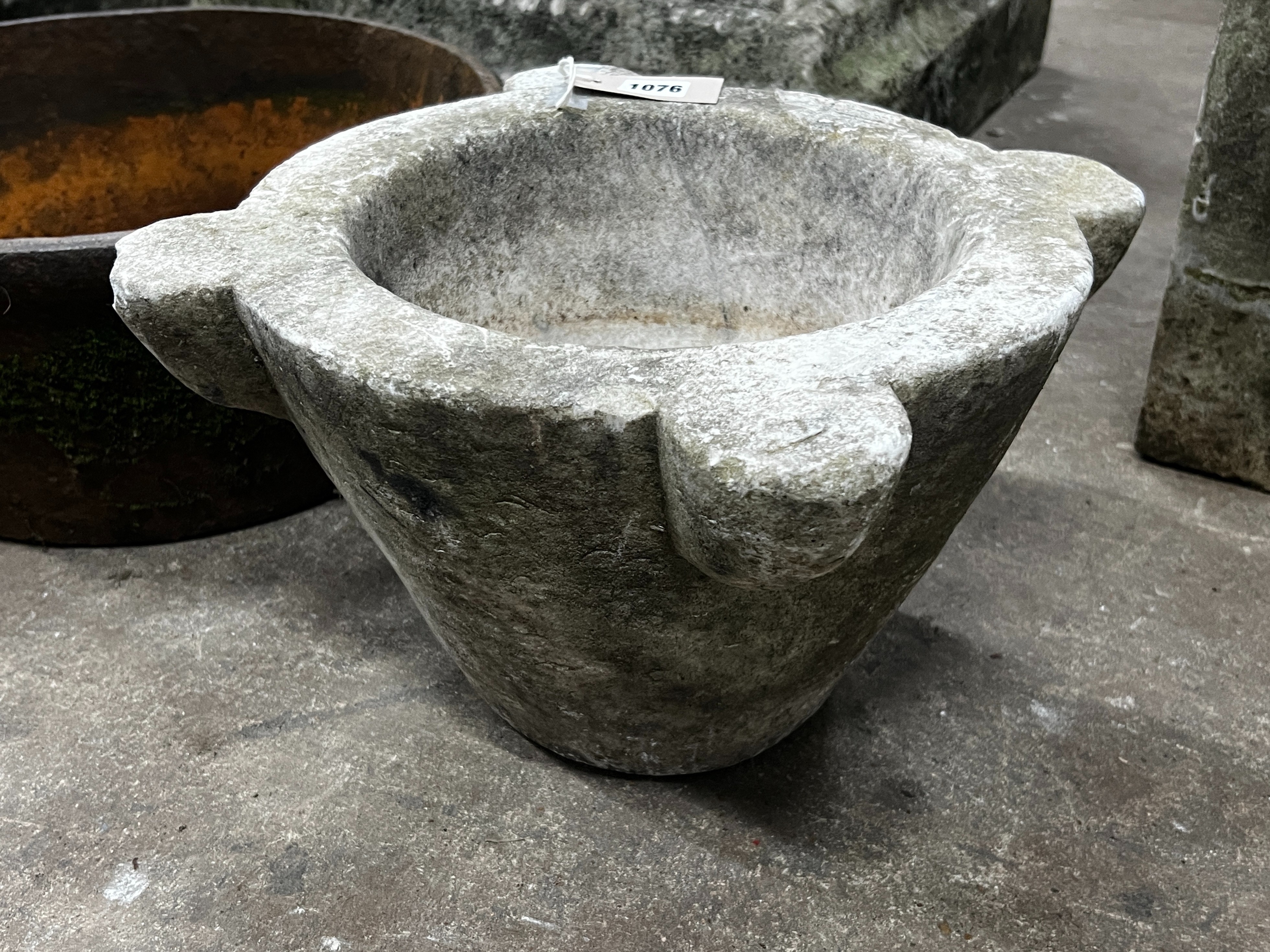 A Victorian marble mortar, width 39cm, height 22cm